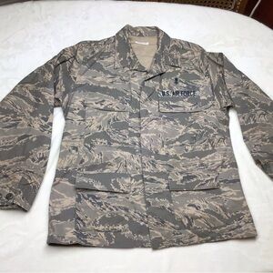 Men's Airforce Field Jacket in Gray Camouflage 44 Regular Government Issued